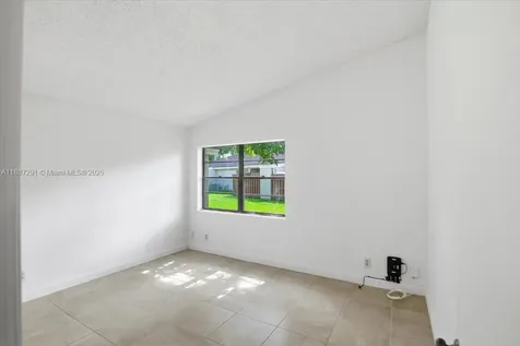 17270 NW 60th Court Hialeah FL 33015
