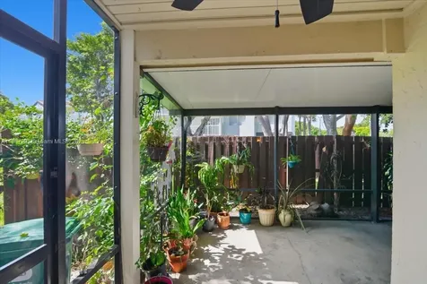 17270 NW 60th Court Hialeah FL 33015