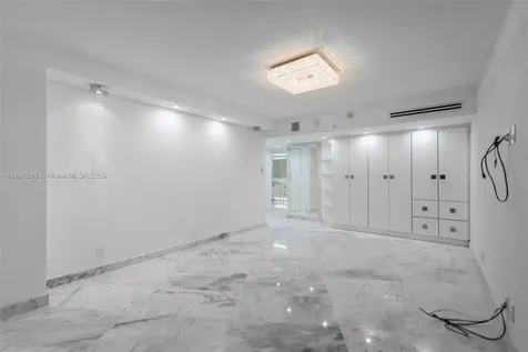19195 Mystic Pointe Drive Aventura FL 33180
