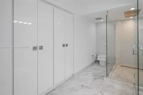 19195 Mystic Pointe Drive Aventura FL 33180