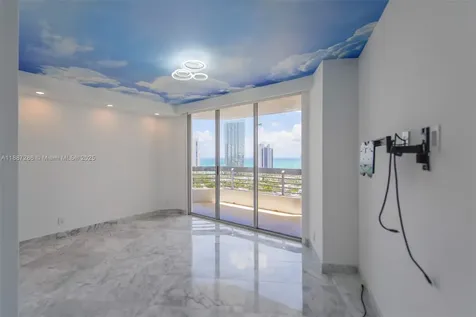 19195 Mystic Pointe Drive Aventura FL 33180