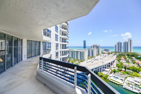19195 Mystic Pointe Drive Aventura FL 33180