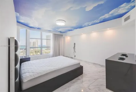 19195 Mystic Pointe Drive Aventura FL 33180