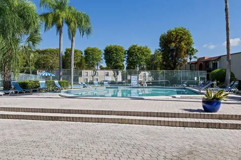 10816 N Kendall Drive Miami FL 33176