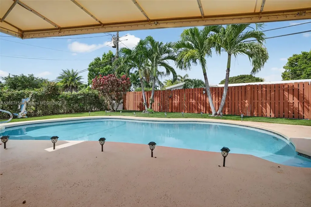 5701 NE 21st Avenue Fort Lauderdale FL 33308