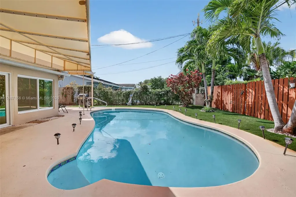 5701 NE 21st Avenue Fort Lauderdale FL 33308