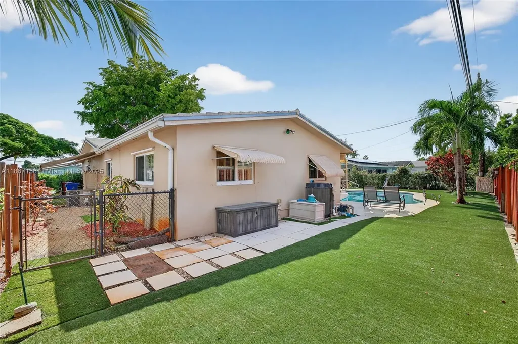 5701 NE 21st Avenue Fort Lauderdale FL 33308