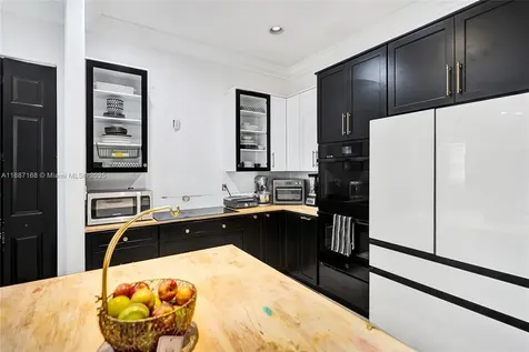 8824 Cobblestone Point Circle Boynton Beach FL 33472