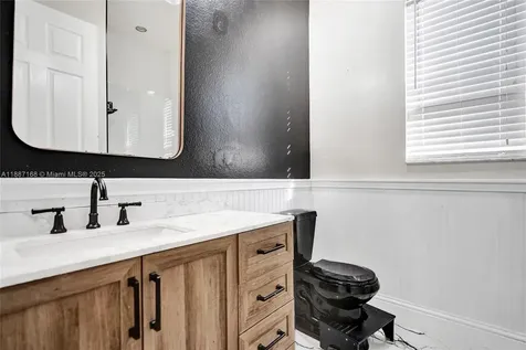 8824 Cobblestone Point Circle Boynton Beach FL 33472