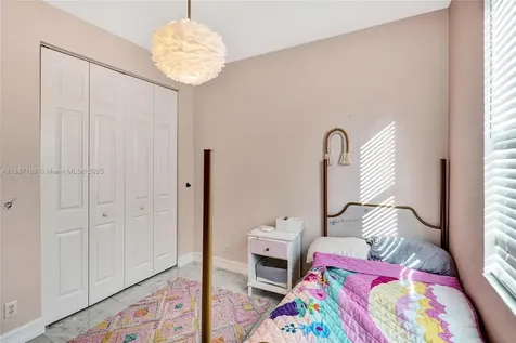 8824 Cobblestone Point Circle Boynton Beach FL 33472