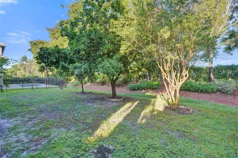 8824 Cobblestone Point Circle Boynton Beach FL 33472
