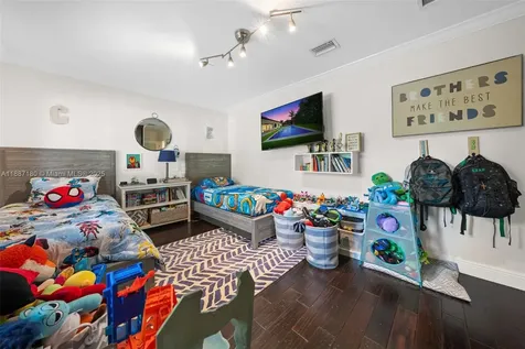 6420 SW 63rd Terrace South Miami FL 33143