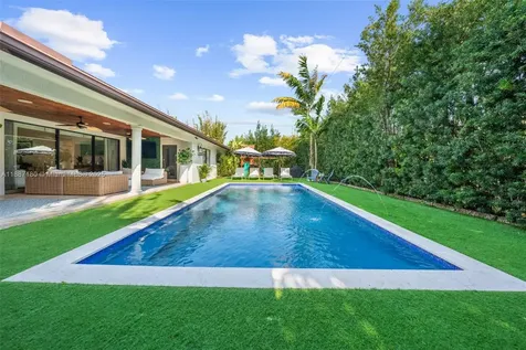 6420 SW 63rd Terrace South Miami FL 33143