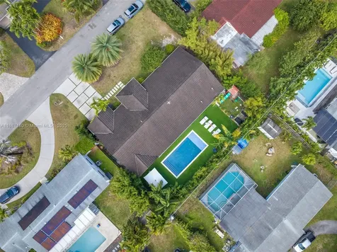 6420 SW 63rd Terrace South Miami FL 33143