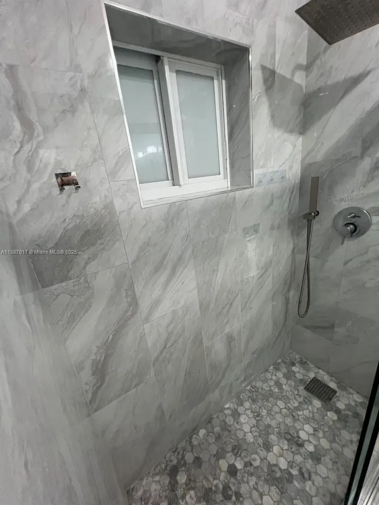 2209 NW 6th Street #1 Fort Lauderdale FL 33311