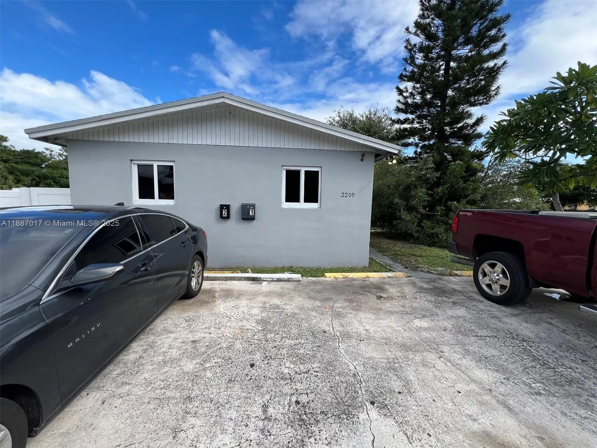 2209 NW 6th Street #1 Fort Lauderdale FL 33311