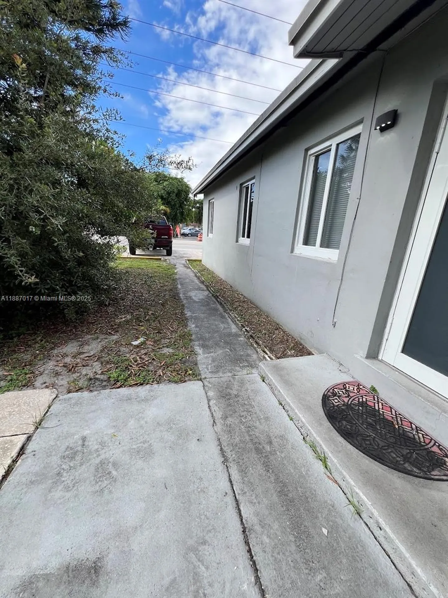 2209 NW 6th Street #1 Fort Lauderdale FL 33311