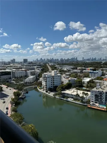 2555 Collins Avenue Miami Beach FL 33140