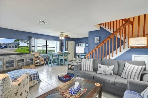 450 NW 106th Terrace Pembroke Pines FL 33026