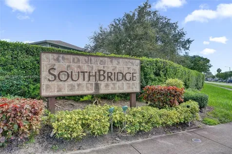 450 NW 106th Terrace Pembroke Pines FL 33026