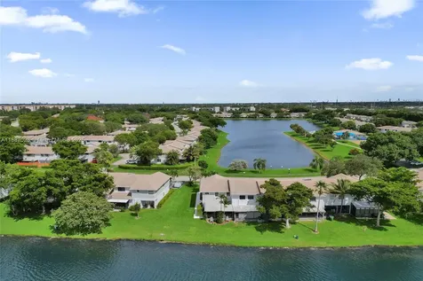 450 NW 106th Terrace Pembroke Pines FL 33026