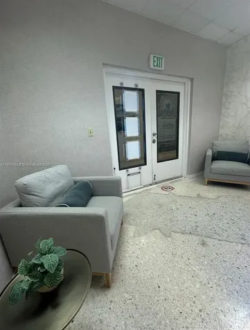 19370 Collins Avenue Sunny Isles Beach FL 33160