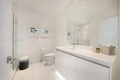 801 S Pointe Drive Miami Beach FL 33139