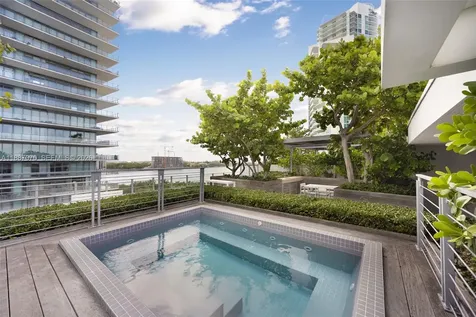 801 S Pointe Drive Miami Beach FL 33139
