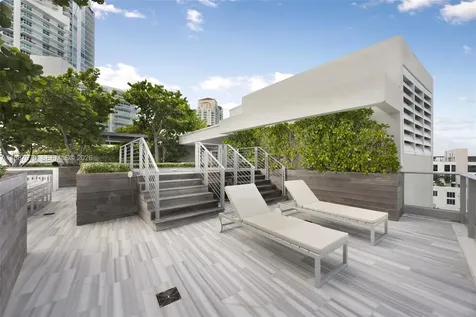 801 S Pointe Drive Miami Beach FL 33139