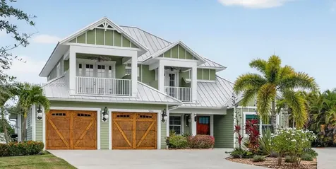 2461 SE North Lookout Boulevard Port St. Lucie FL 34984