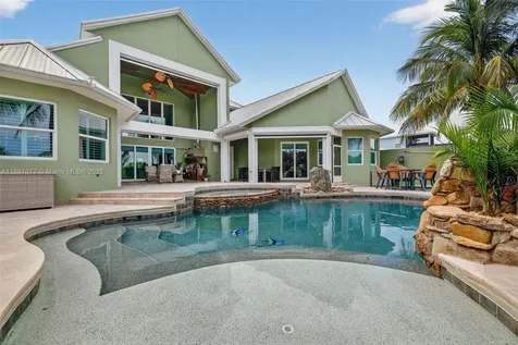 2461 SE North Lookout Boulevard Port St. Lucie FL 34984