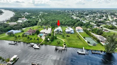 2461 SE North Lookout Boulevard Port St. Lucie FL 34984