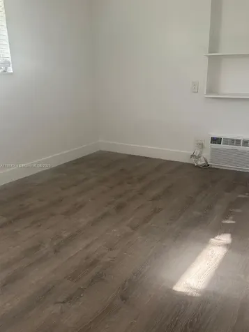 6805 Abbott Avenue Miami Beach FL 33141