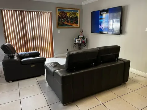 8842 SW 3rd Street Pembroke Pines FL 33025