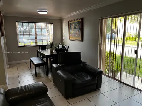 8842 SW 3rd Street Pembroke Pines FL 33025