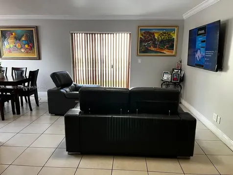 8842 SW 3rd Street Pembroke Pines FL 33025