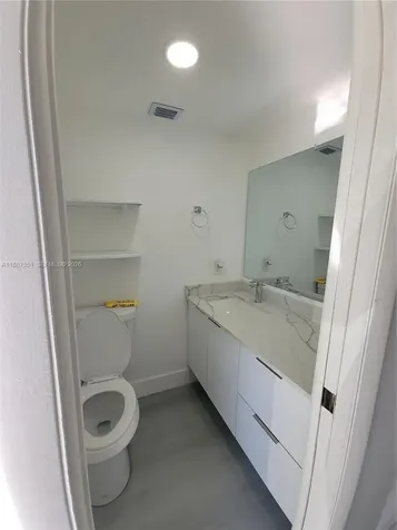 3090 NW 46th Avenue Lauderdale Lakes FL 33313