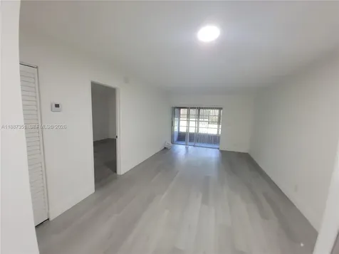 3090 NW 46th Avenue Lauderdale Lakes FL 33313