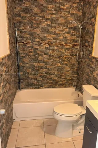 220 SW 7th Street Boca Raton FL 33432