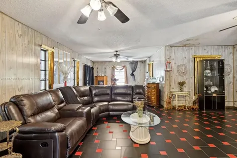 469 NW 69th Street Miami FL 33150