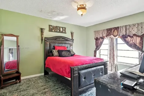 469 NW 69th Street Miami FL 33150
