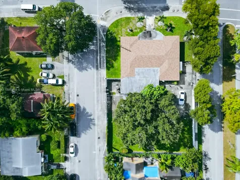 469 NW 69th Street Miami FL 33150