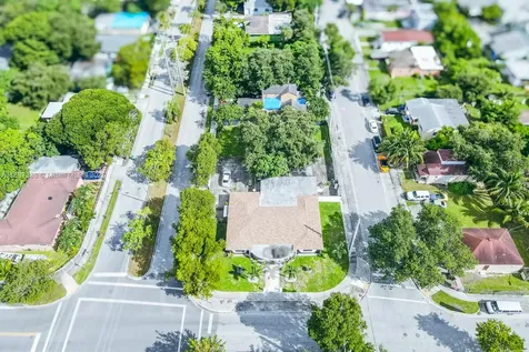 469 NW 69th Street Miami FL 33150