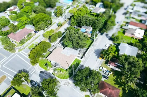 469 NW 69th Street Miami FL 33150