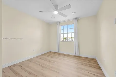11862 NW 13th Street Pembroke Pines FL 33026
