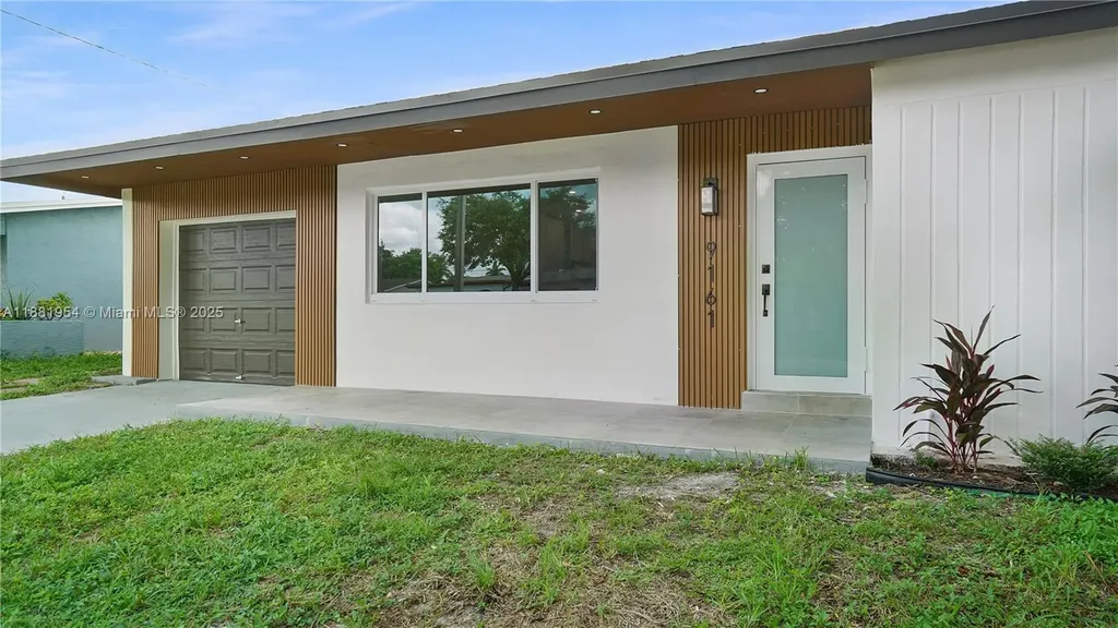 9161 NW 26th Street Sunrise FL 33322