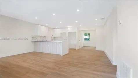 9161 NW 26th Street Sunrise FL 33322
