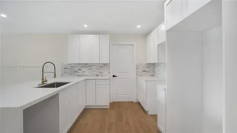 9161 NW 26th Street Sunrise FL 33322