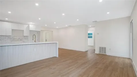9161 NW 26th Street Sunrise FL 33322