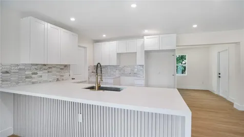 9161 NW 26th Street Sunrise FL 33322